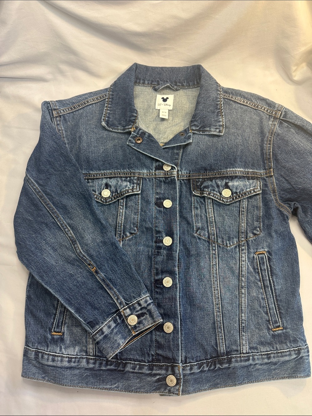 GAP NWOT Medium Blue Denim Jacket for Kids